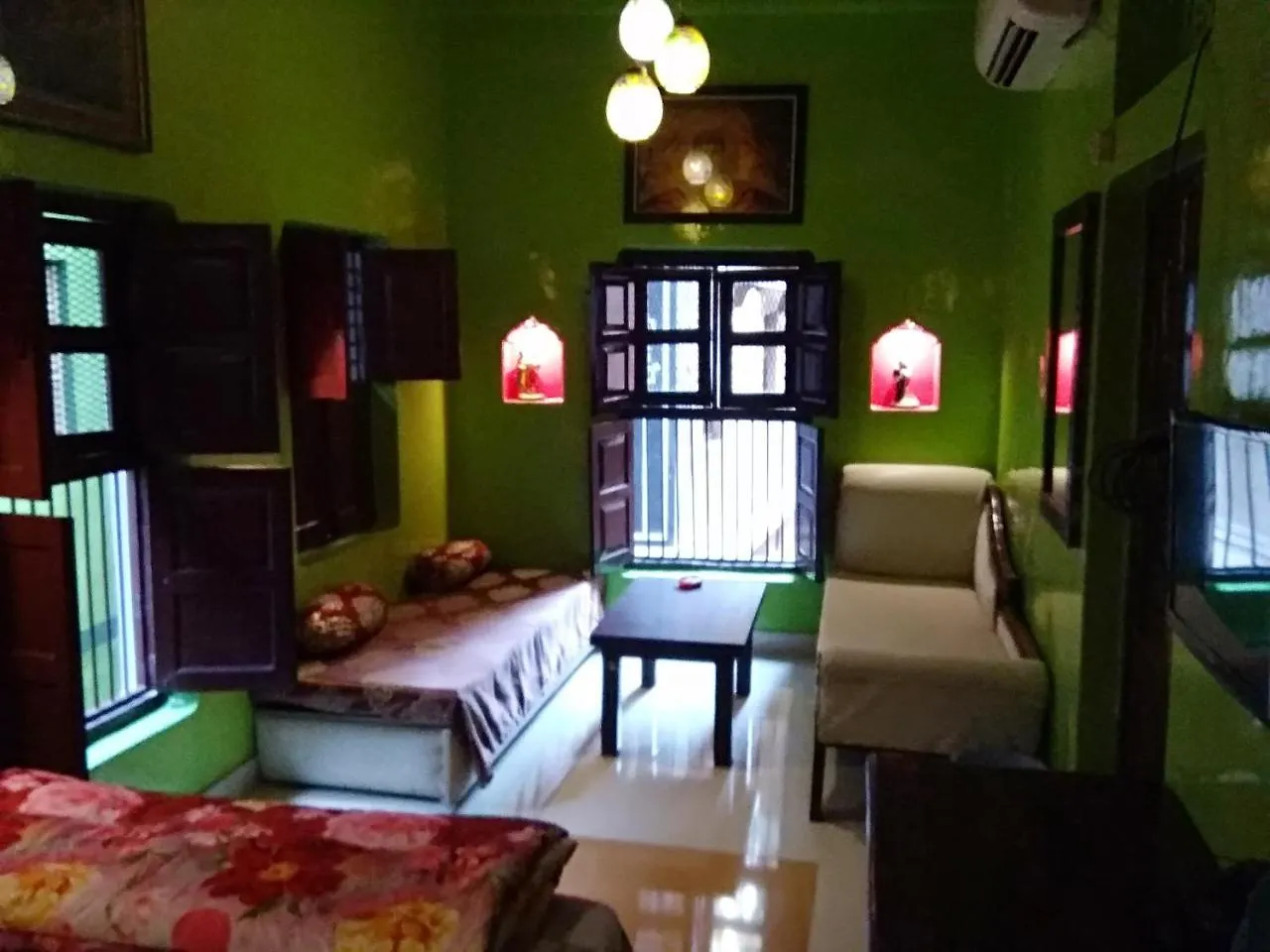 Shiva Guest House Varanasi India